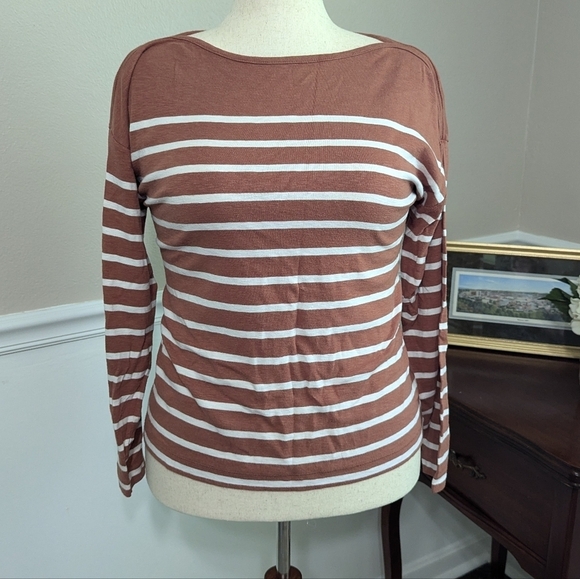 3/$30 LOFT Long sleeve Stripe Sweater - Picture 2 of 7